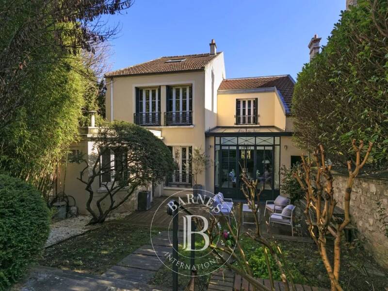 Maison à vendre, 237m², SURESNES