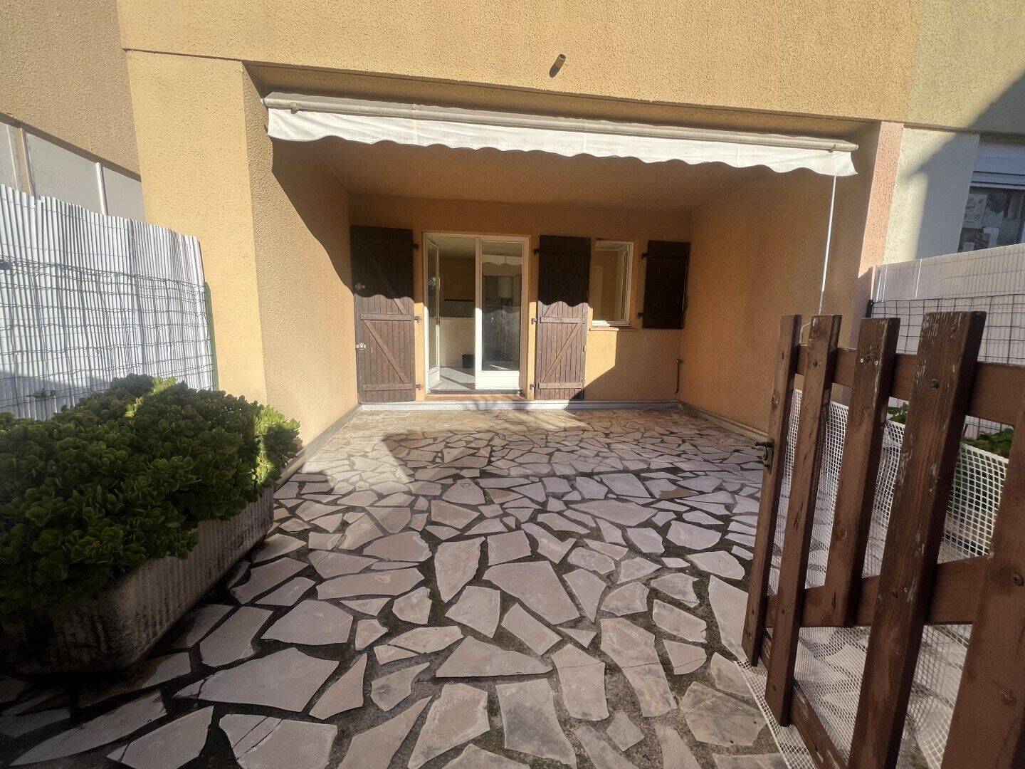 Maison à louer, 23m², CAGNES SUR MER