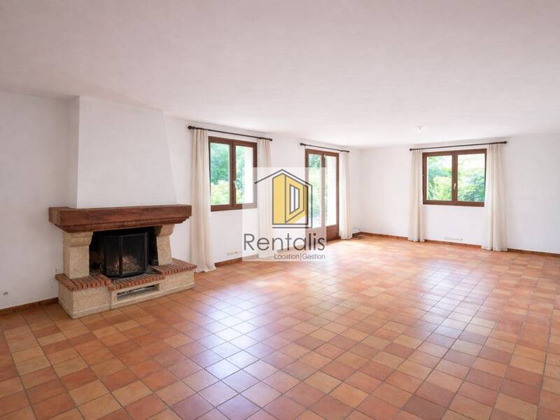 Maison à louer, 139m², PREVESSIN MOENS
