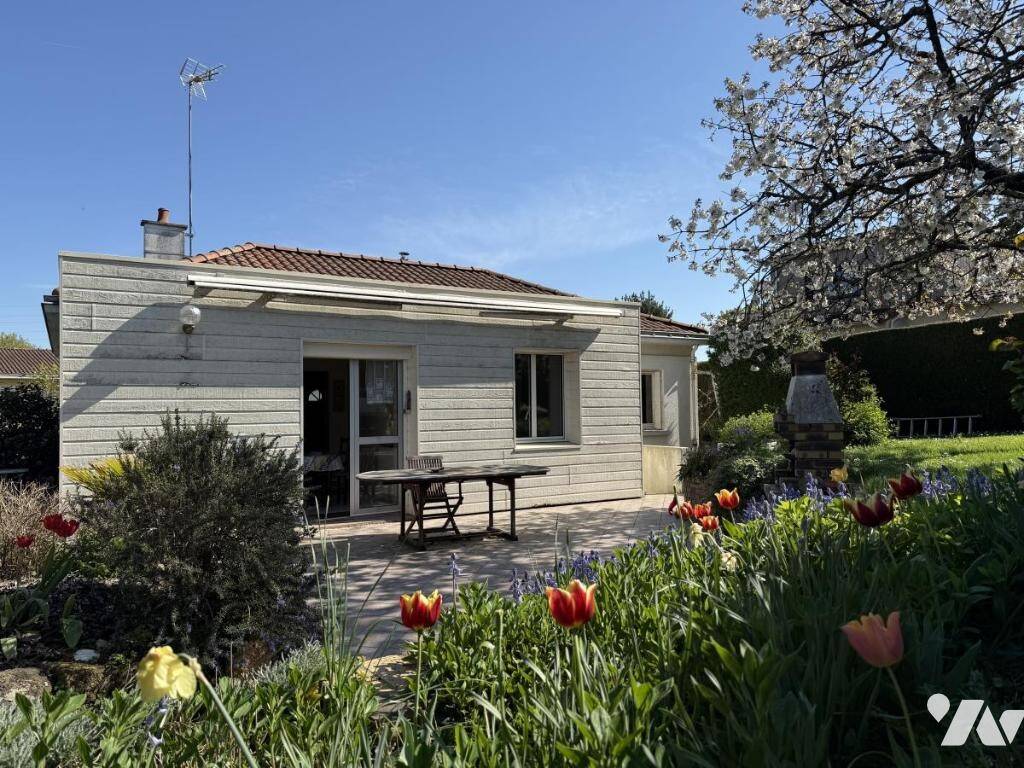 Maison à vendre, 110m², LE MAY SUR EVRE