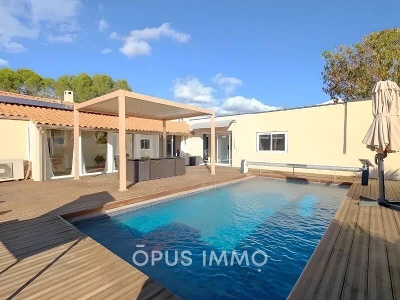Maison à vendre, 152m², GALLARGUES LE MONTUEUX