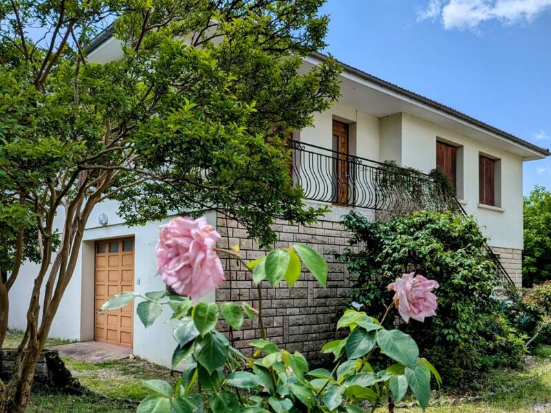 Maison à vendre, 156m², SAINT SEURIN SUR L'ISLE