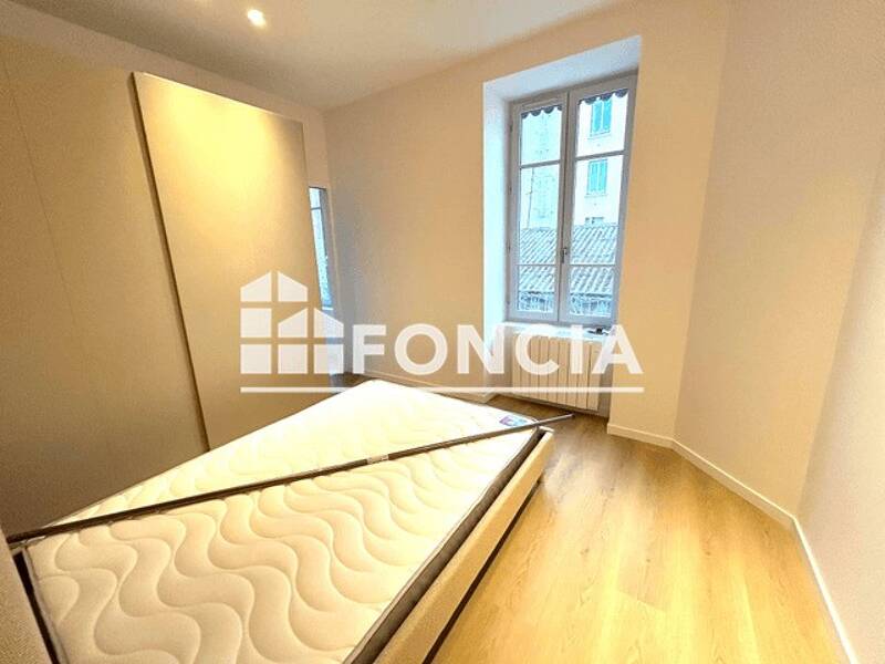 Maison à louer, 50m², LYON 8E