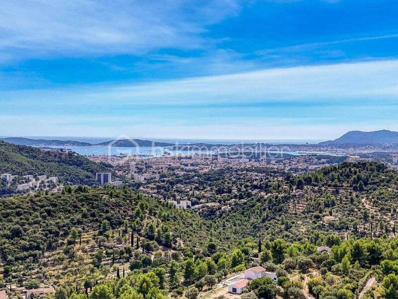 Maison à vendre, 265m², LE REVEST LES EAUX