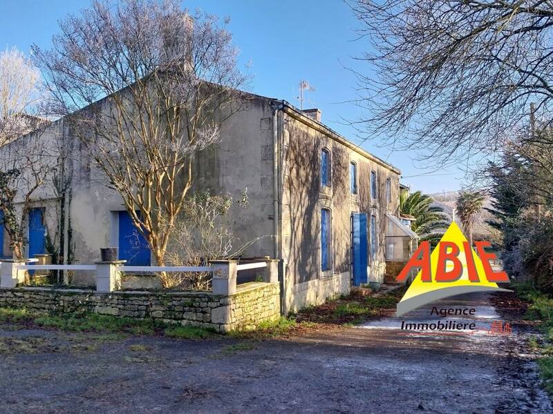 Maison à vendre, 163m², SAINT HILAIRE DES LOGES