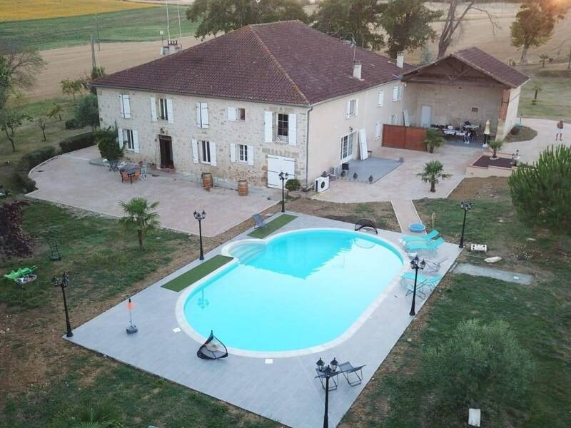 Maison à vendre, 454m², VIC FEZENSAC