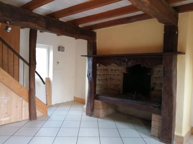 Maison à louer, 118m², SAINTE FOY DE PEYROLIERES