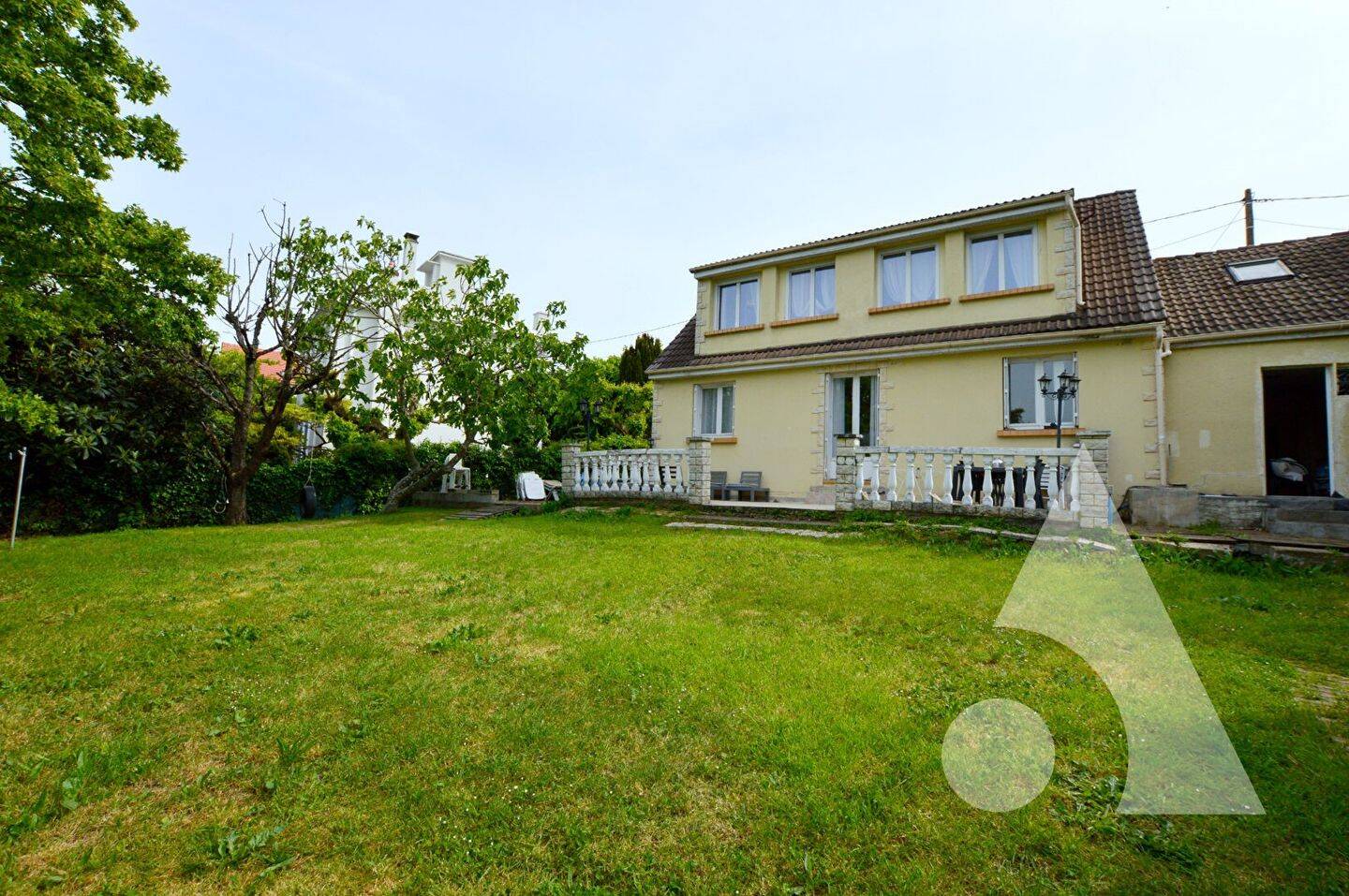 Maison à vendre, 178m², MONTIGNY LES CORMEILLES