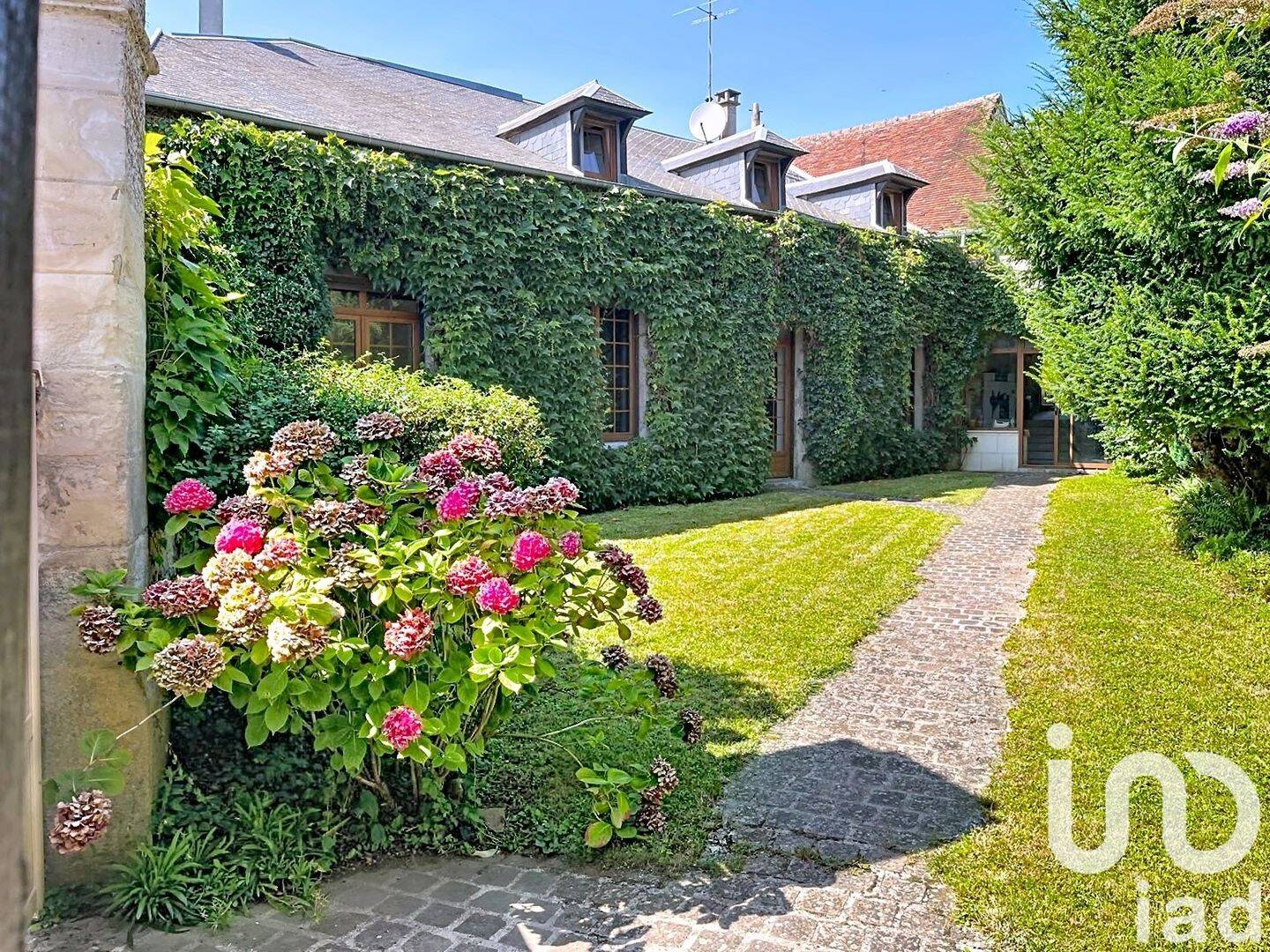 Maison à vendre, 141m², NEUILLY SOUS CLERMONT