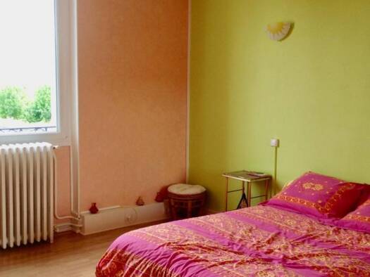 Studio à louer - logement étudiant 390 € 1 pièce 25 m² Neuves-Maisons 54230