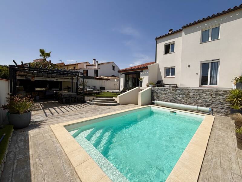 Maison à vendre, 136m², VILLENEUVE DE LA RAHO