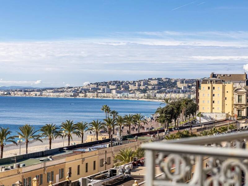 Maison à louer, 161m², NICE