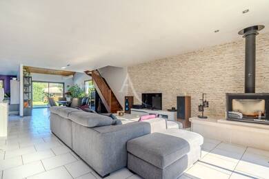 Maison à vendre 489 800 € 6 pièces 4 chambres 160 m² 960 m² de terrain Parempuyre 33290