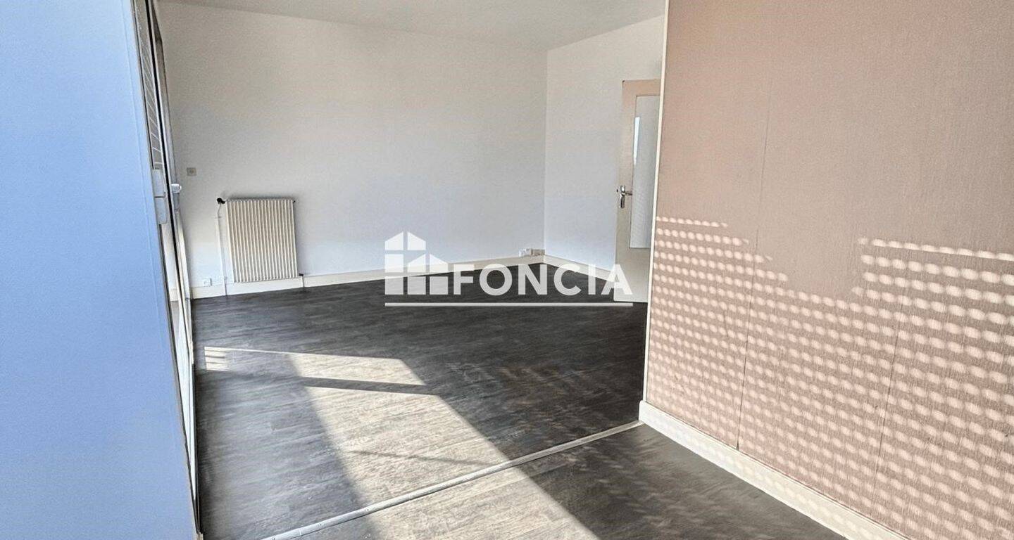 Maison à vendre, 34m², SAINT MAUR DES FOSSES