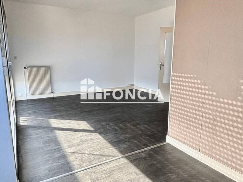 Maison à vendre, 34m², SAINT MAUR DES FOSSES