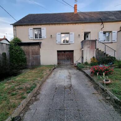 Maison à vendre 160 000 € 5 pièces 3 chambres 107 m² 5 309 m² de terrain Marzy 58180