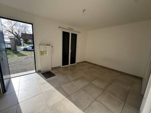 Maison de plain-pied à vendre 187 000 € 3 pièces 1 chambre 67 m² 240 m² de terrain Saint-Sauflieu 80160