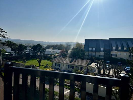 Duplex à vendre 273 000 € 4 pièces 3 chambres 48,6 m² Étage 2/2 Blonville-sur-Mer 14910