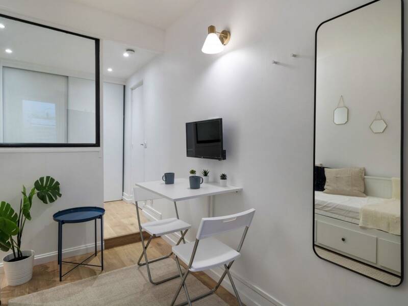 Maison à louer, 19m², PARIS 18E