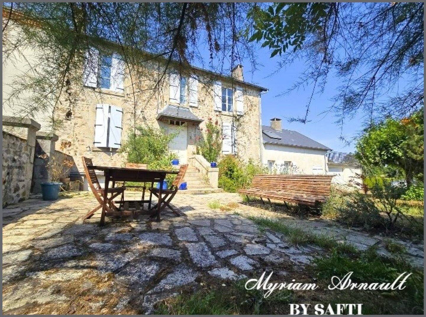 Maison à vendre, 189m², LE GRAND BOURG