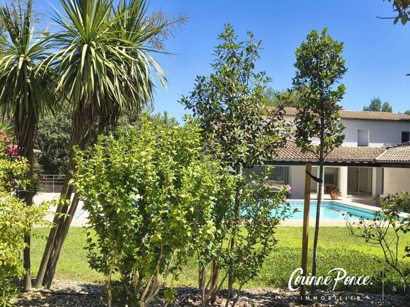 Maison à vendre, 357m², NIMES