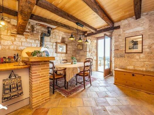 Maison à vendre 215 000 € 5 pièces 3 chambres 130 m² Castelnau-de-Montmiral 81140