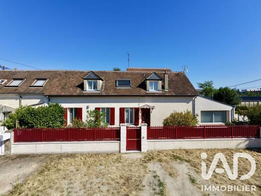 Maison à vendre 262 000 € 5 pièces 3 chambres 95 m² 333 m² de terrain Doumer-Déportés Montargis 45200