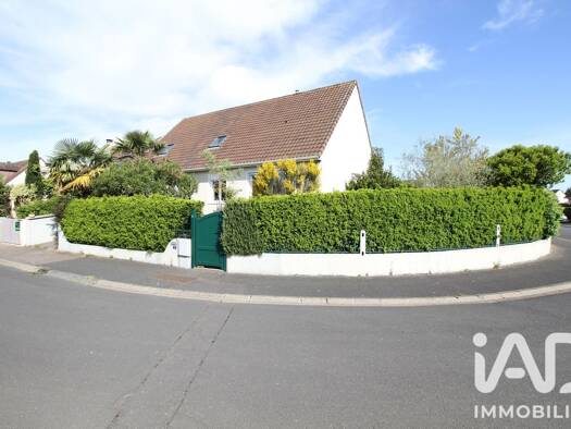 Maison à vendre 223 500 € 4 pièces 3 chambres 100 m² 382 m² de terrain Banneville-la-Campagne 14940