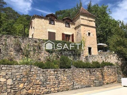 Maison à vendre 274 000 € 4 pièces 3 chambres 105 m² 8 290 m² de terrain Lherm 46150