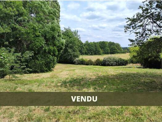 Terrain constructible à vendre 400 000 € 2 634 m² de terrain Feucherolles 78810