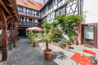 Maison à vendre 799 000 € 8 pièces 7 chambres 200 m² Centre Wissembourg 67160