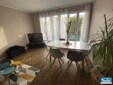 Appartement à vendre 165 000 € 4 pièces 3 chambres 75,7 m² 1er étage Guilherand-Granges 07500