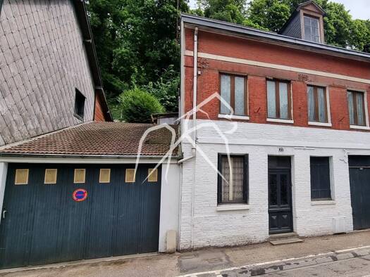 Maison à vendre 150 000 € 5 pièces 1 chambre 100 m² 270 m² de terrain Centre Est-Hameaux Malaunay 76770