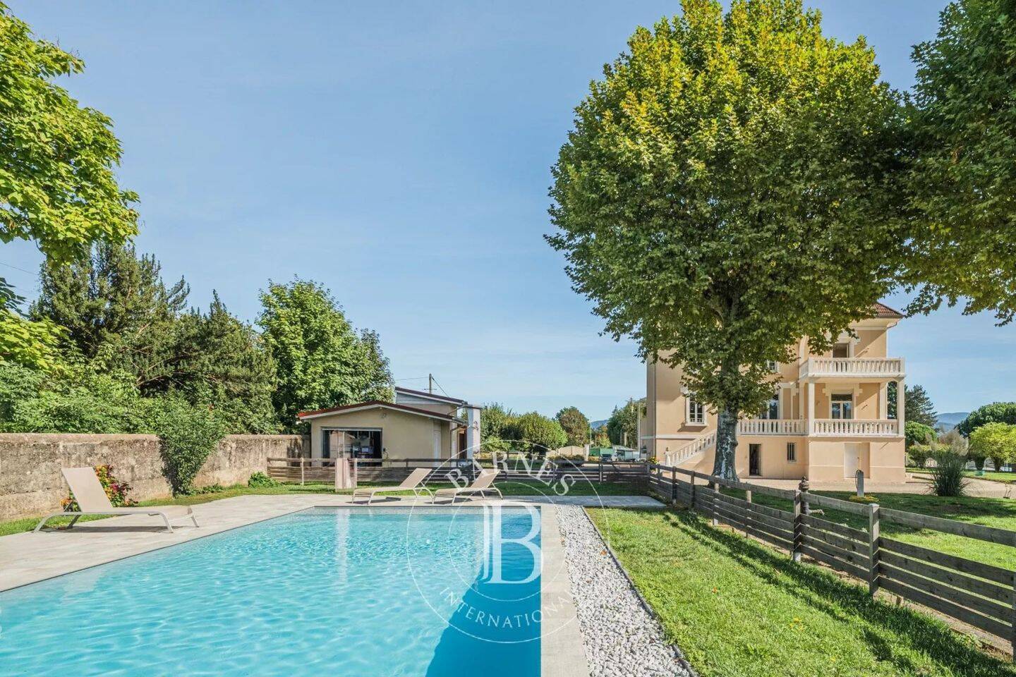 Maison à vendre, 449m², LE PONT DE BEAUVOISIN