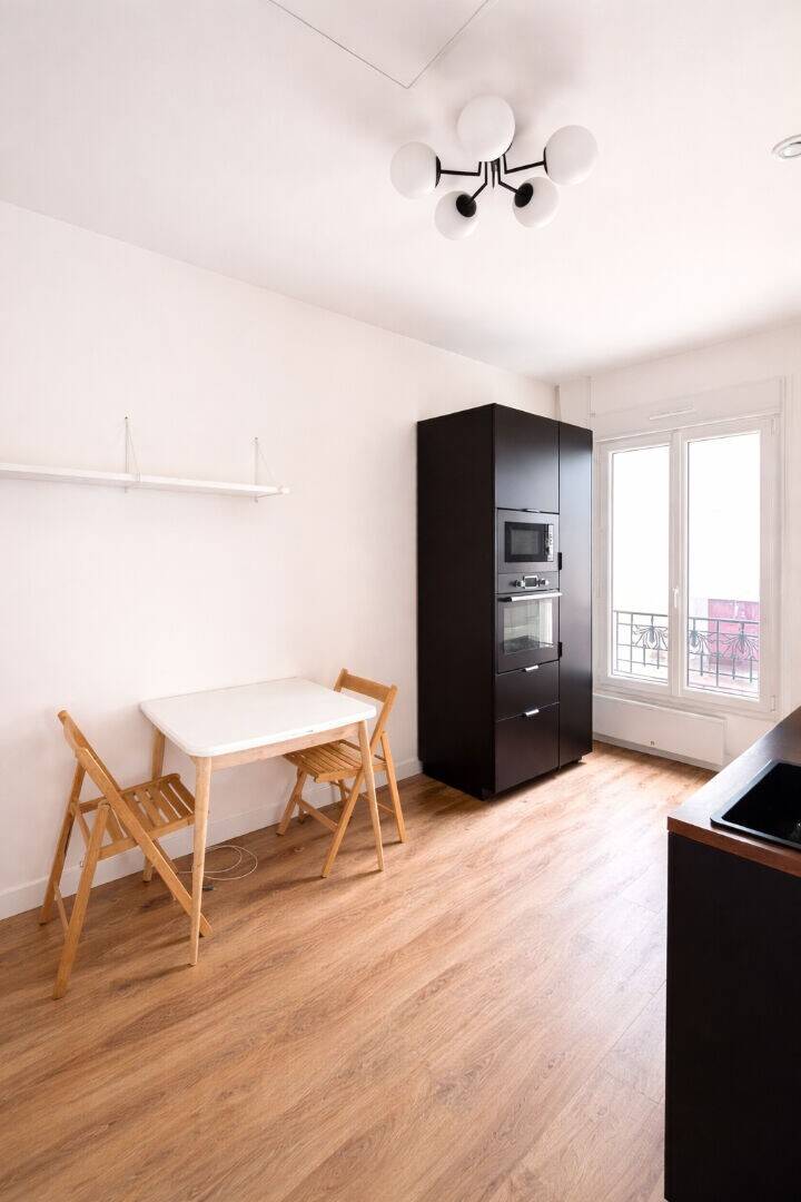 Maison à louer, 24m², COURBEVOIE