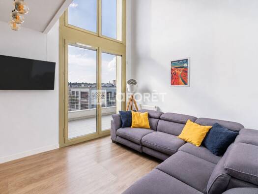 Duplex à vendre 330 000 € 5 pièces 3 chambres 93,35 m² Étage 3/3 Centre Ville Juvisy-sur-Orge 91260