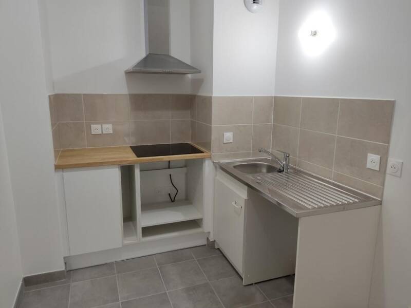 Maison à louer, 51m², LEVES