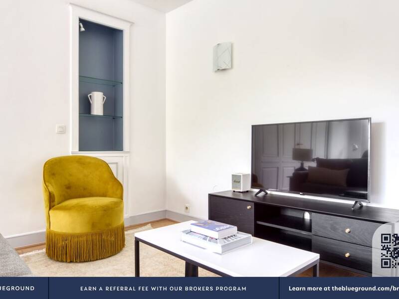 Maison à louer, 53m², PARIS 16E