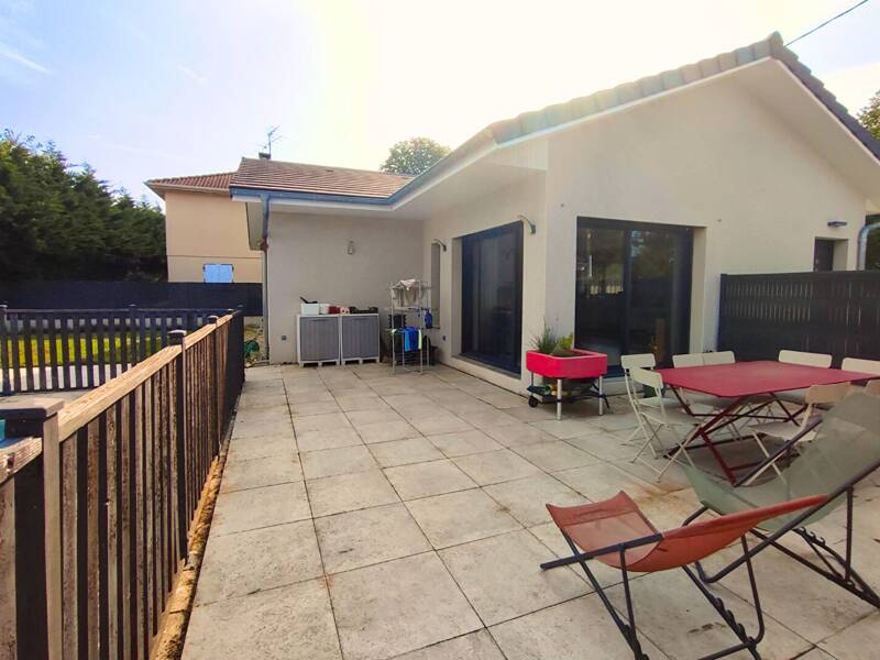 Maison à louer, 94m², COUBLEVIE