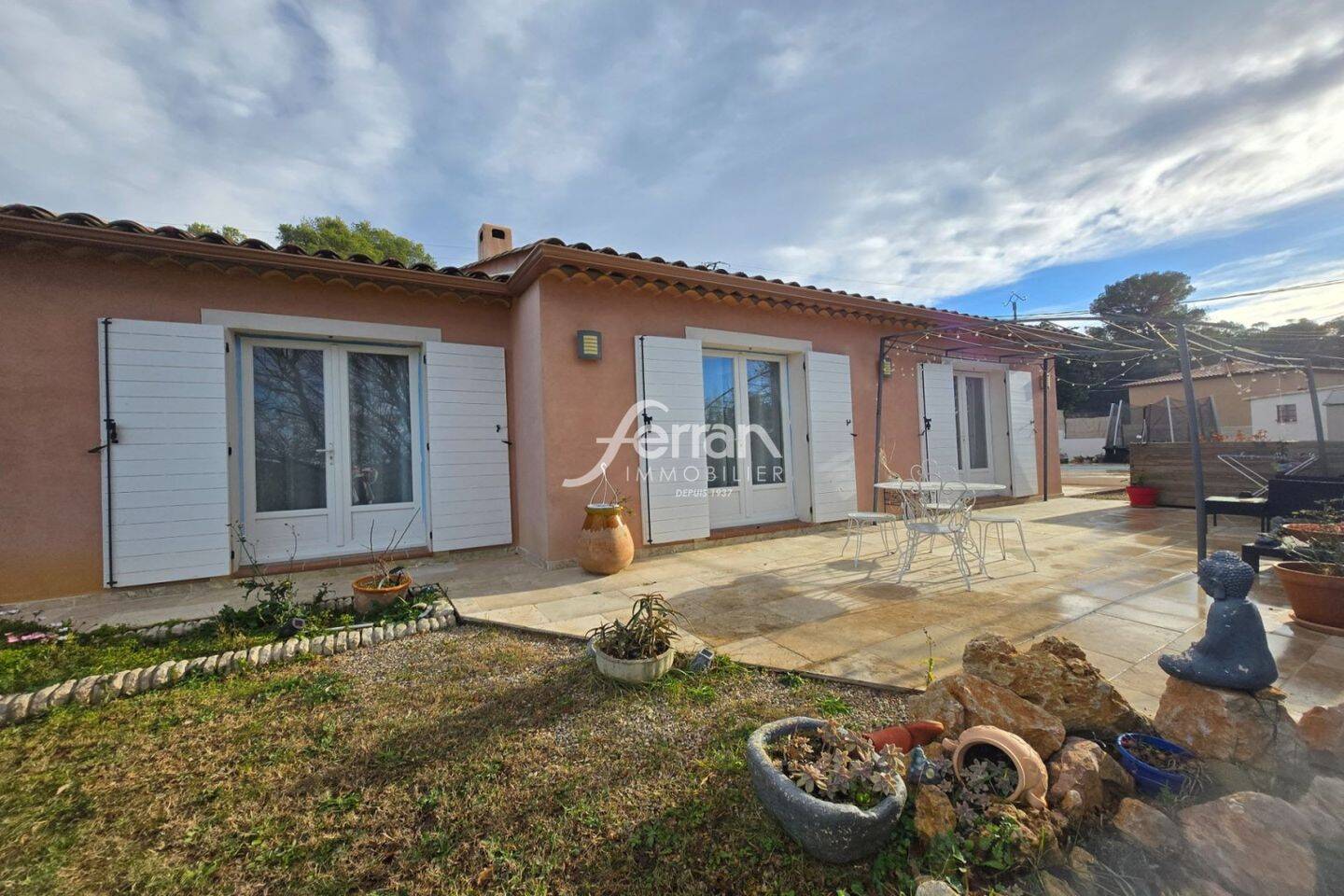 Maison à vendre, 115m², VILLECROZE