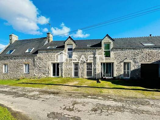 Immeuble à vendre 453 000 € 235 m² Zone Rurale Questembert 56230