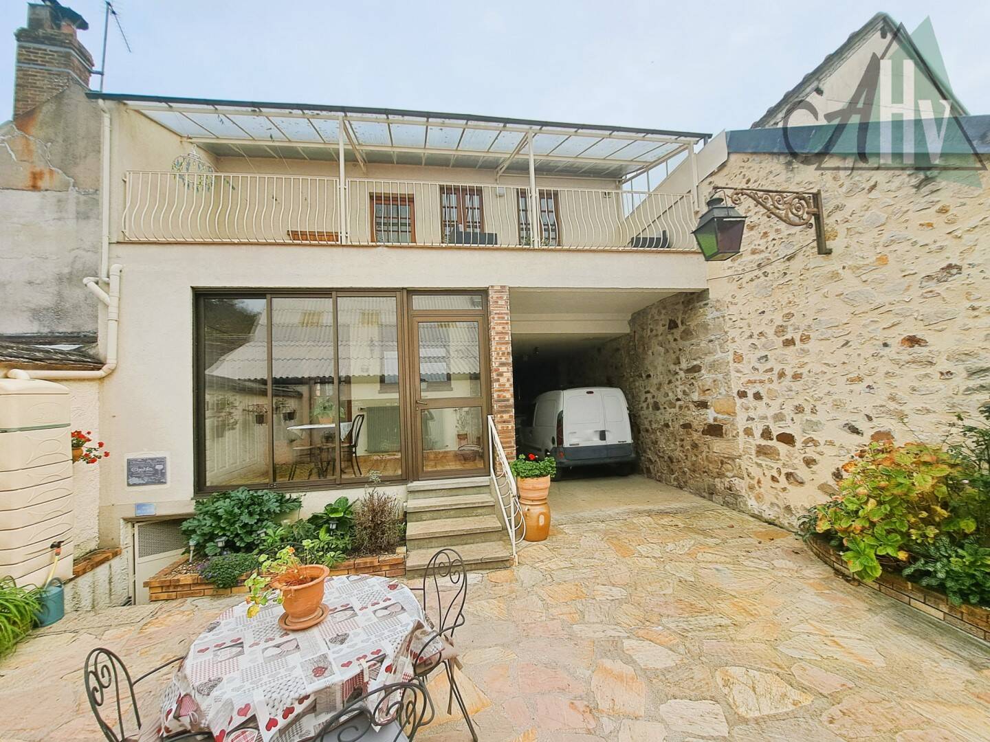 Maison à vendre, 182m², VILLENEUVE LA GUYARD