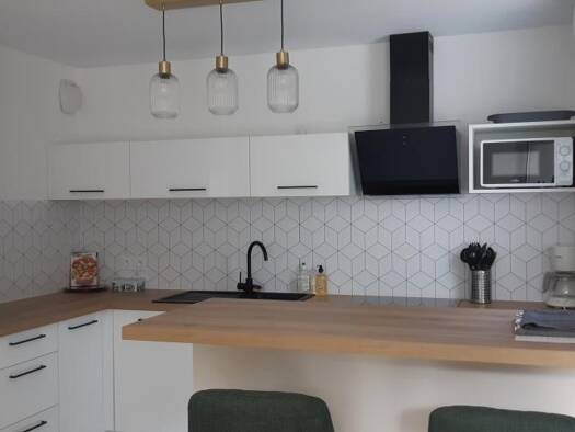 Appartement à louer 990 € 2 pièces 1 chambre 47 m² Zone Rurale Nord Ouest Vannes 56000