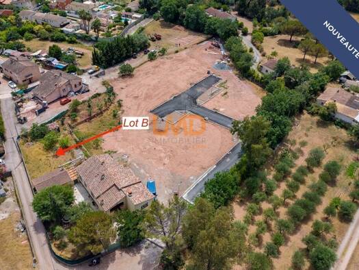 Terrain constructible à vendre 250 000 € 525 m² de terrain Puget-sur-Argens 83480
