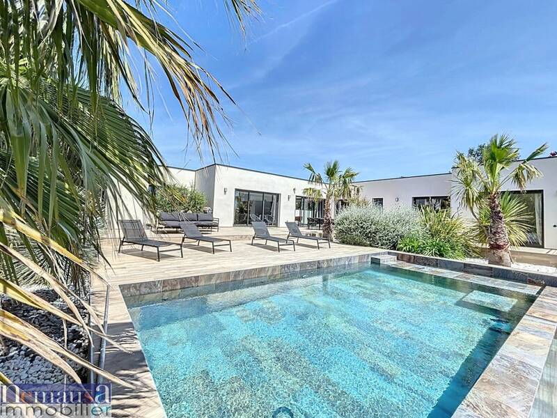 Maison à vendre, 240m², NIMES