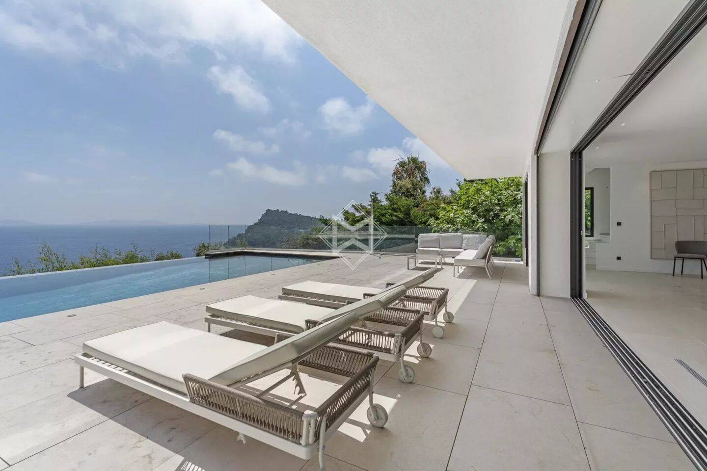 Maison à vendre, 220m², RAYOL CANADEL SUR MER