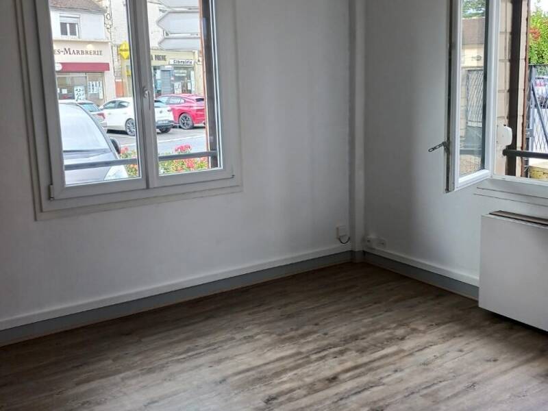 Maison à louer, 38m², SAINT LEU D'ESSERENT