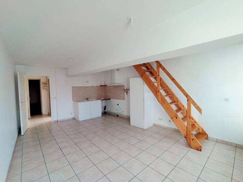 Maison à louer, 48m², REBAIS