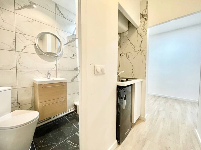 Maison à louer, 14m², PARIS 11E