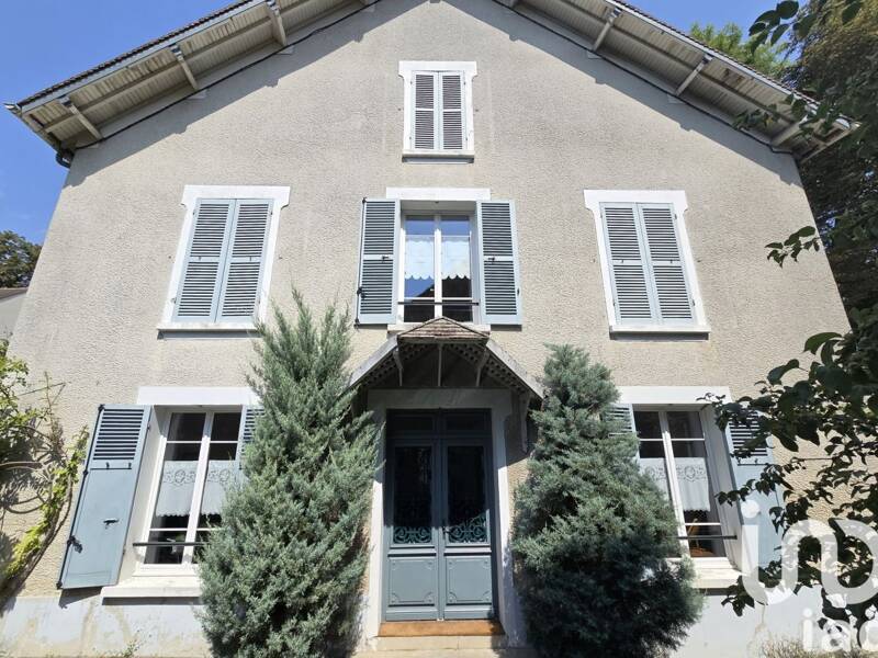 Maison à vendre, 196m², ESTOUCHES